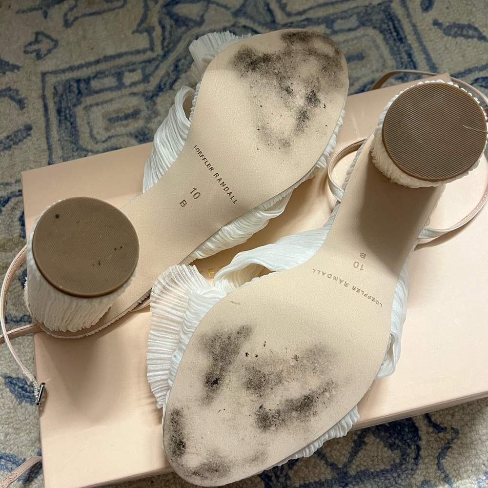 Loeffler Randall Pearl White Camellia Bow Sandals Heels size 10 - Picture 6 of 7